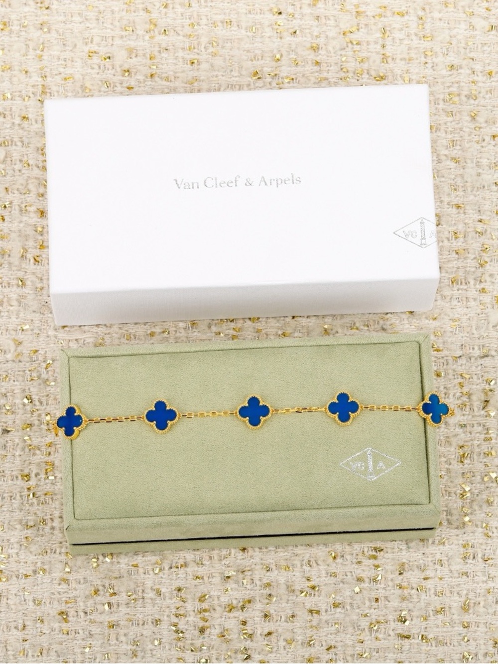 ✨Van Cleef & Arpels Vintage Alhambra Blue Clover Bracelet